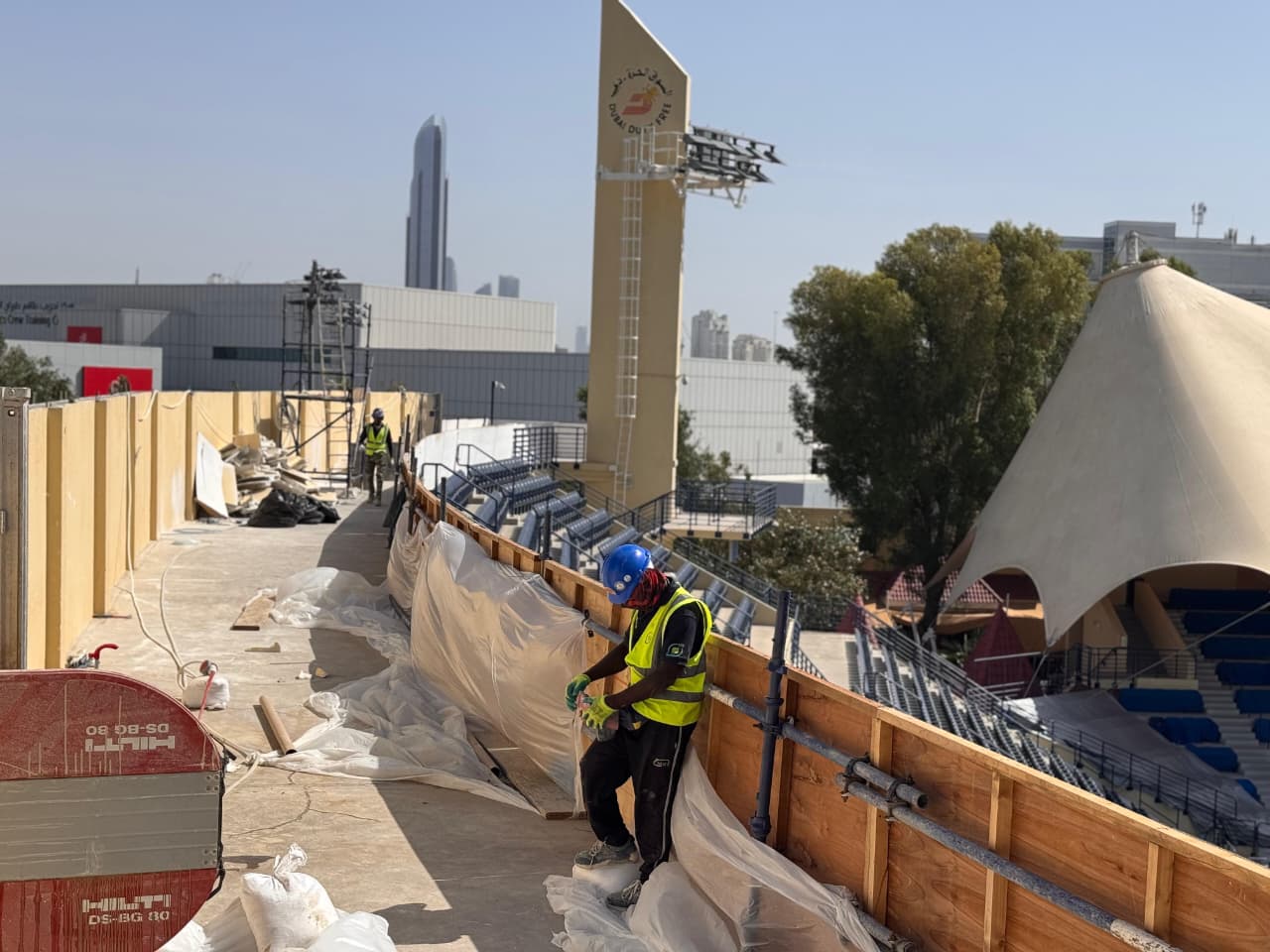 Arasar renovation works at Dubai Duty Free Tennis Stadium